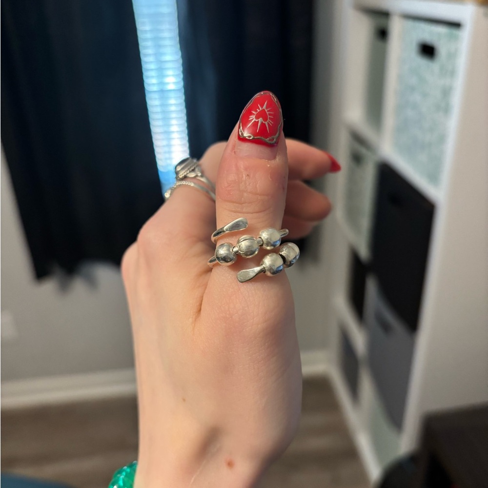 Sterling silver fidget ring